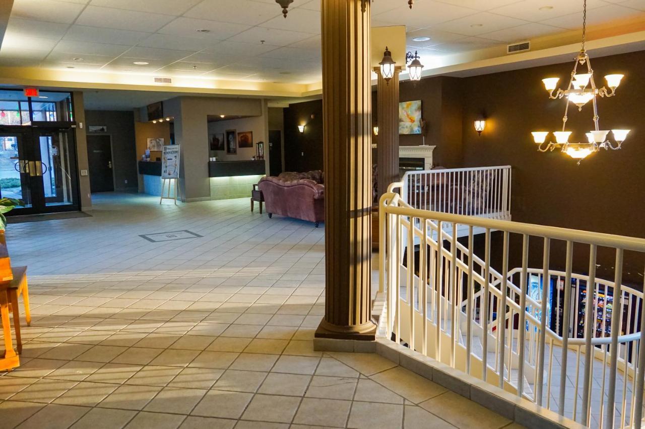 Château Logue Hotel Maniwaki Ngoại thất bức ảnh