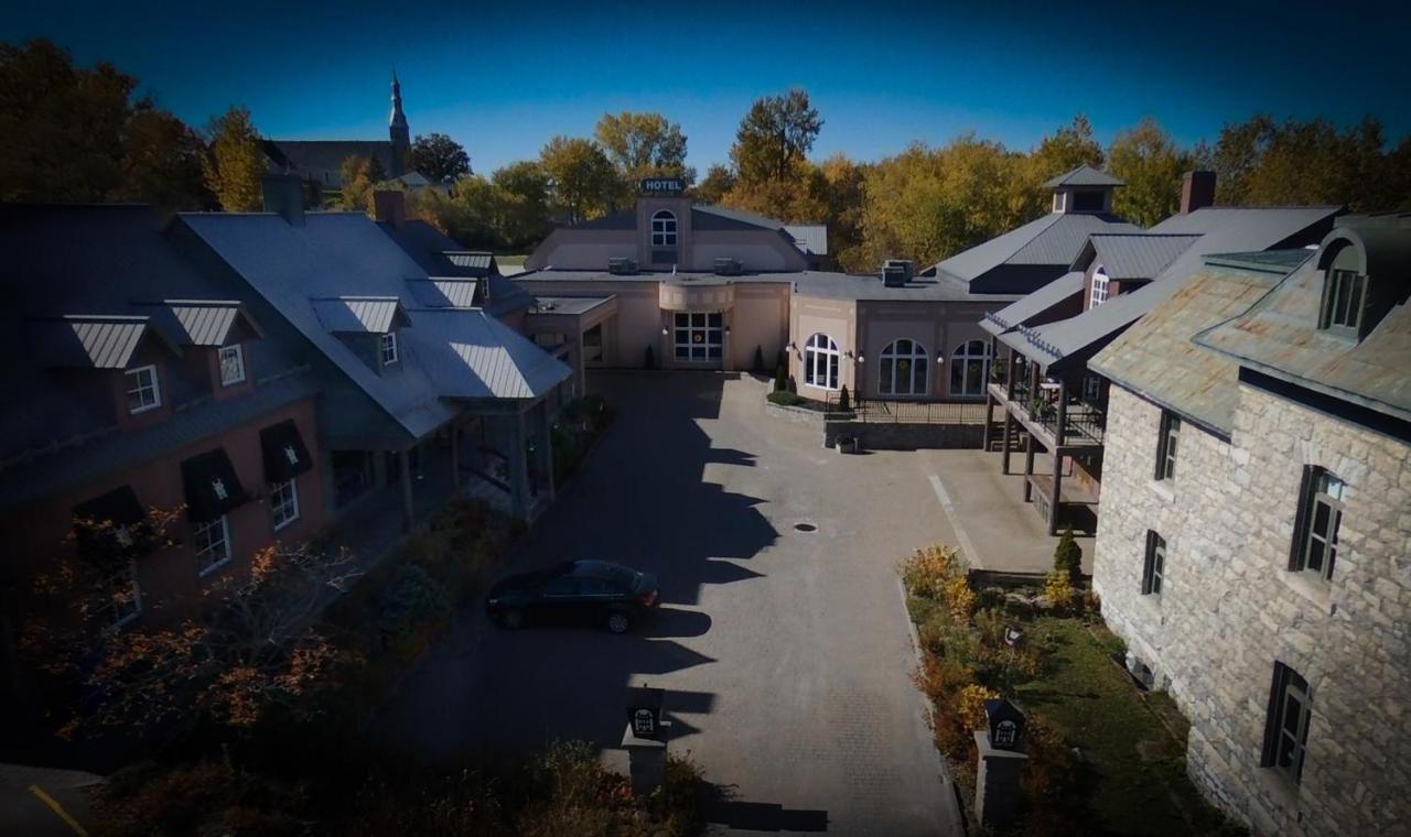Château Logue Hotel Maniwaki Ngoại thất bức ảnh