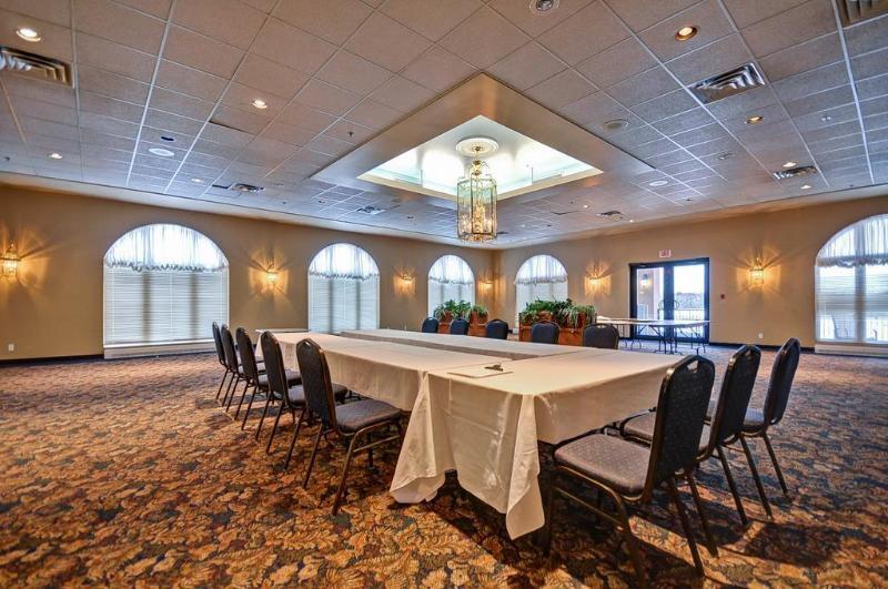 Château Logue Hotel Maniwaki Ngoại thất bức ảnh